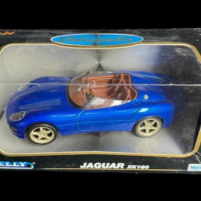 Welly 1:24 Scale Die Cast Assortment