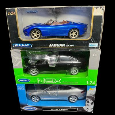 Welly 1:24 Scale Die Cast Assortment
