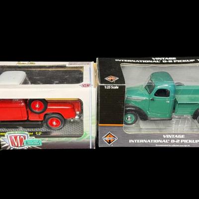 Diecast Vintage Truck 1:24 and 1:25 Scale Assortment