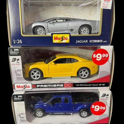 Maisto 1:24 and 1:31 Scale Diecast Assortment