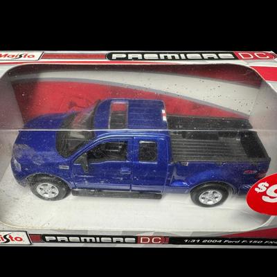 Maisto 1:24 and 1:31 Scale Diecast Assortment