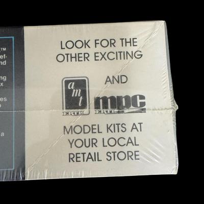 Vintage MPC Star Wars: Return of the Jedi Millennium Falcon Model Kit