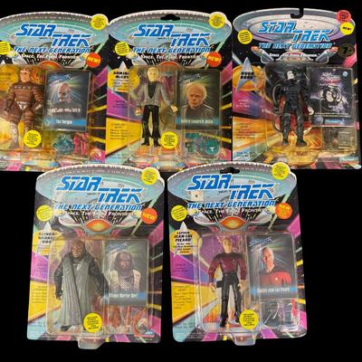 Star Trek The Next Generation 4 1/2 Inch Action Figure Assortment
