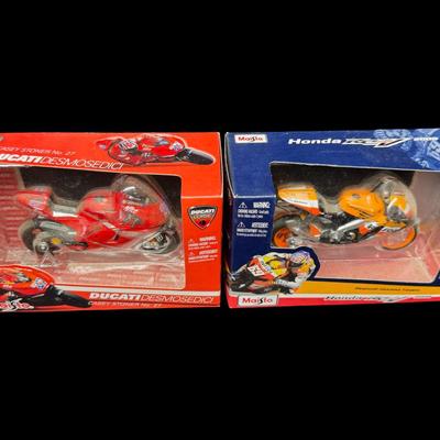 Maisto 1:18 Scale Diecast Motorcycle Assortment