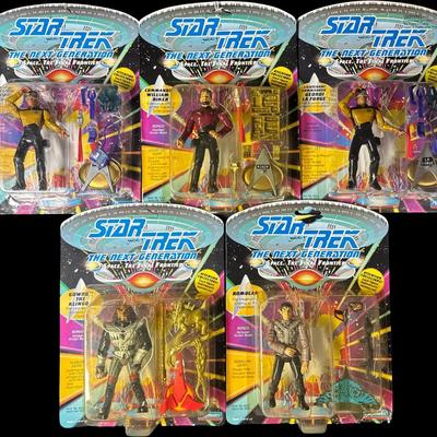 Star Trek The Next Generation 4 1/2 Inch Action Figure Assortment
