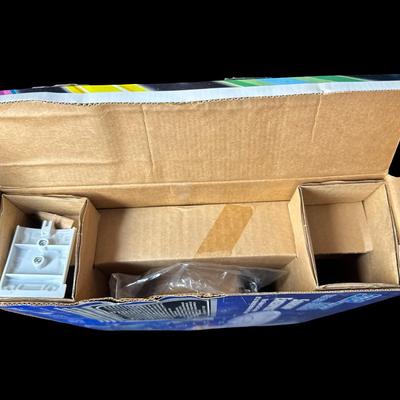 Playmates Collector’s Edition Star Trek: The Next Generation Starship Enterprise NCC-1701-D Toy