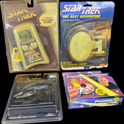 Star Trek Collectibles Assortment Including Diecast