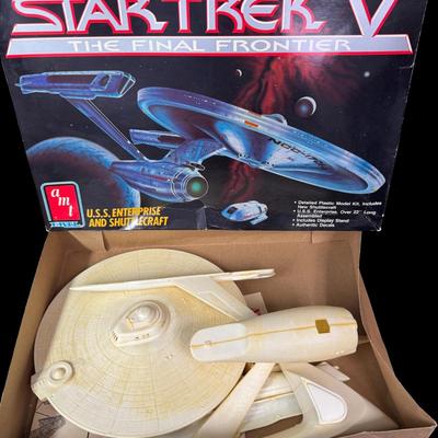 AMS Star Trek Model Assortment with USS Enterprise