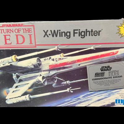MPC/ERTL Star Wars Return of the Jedi X-Wing Fighter Model Kit