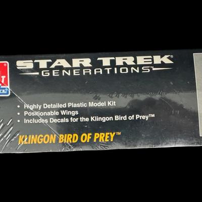 AMT/ERTL Star Trek Generations Klingon Bird of Prey Model Kit