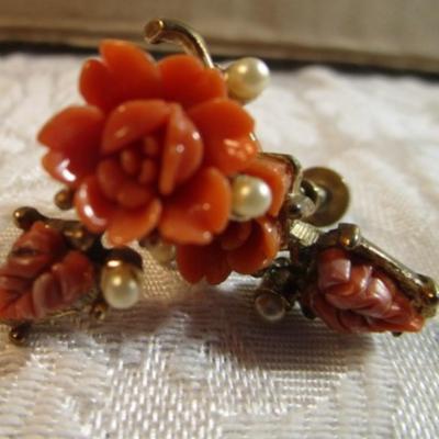 Sale Photo Thumbnail #61: Coral & pearl look, see pictures