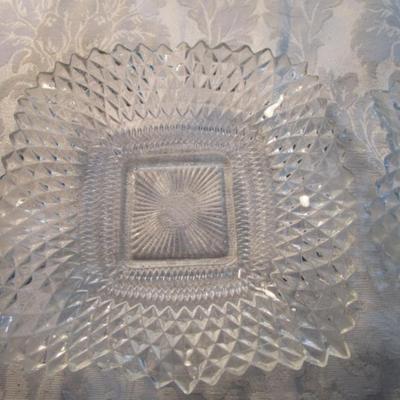 Sale Photo Thumbnail #294: Possibly by Indiana glass, see pictures