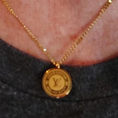 Authentic K18 gold Louis Vuitton Necklace