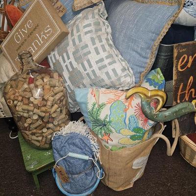 Sale Photo Thumbnail #313