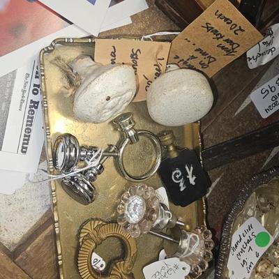 Sale Photo Thumbnail #586