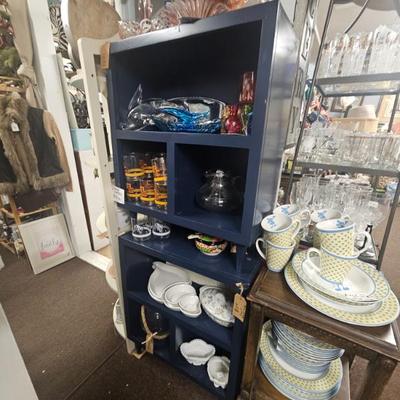 Sale Photo Thumbnail #656