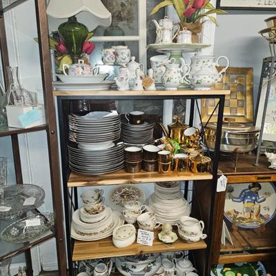 Sale Photo Thumbnail #693