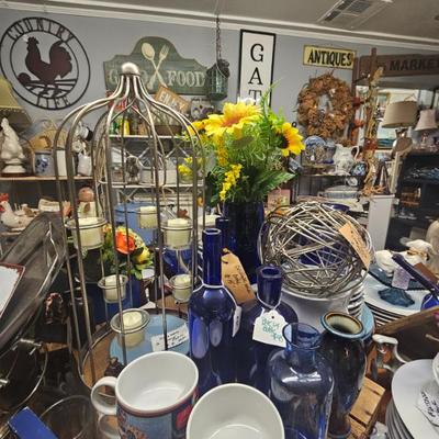 Sale Photo Thumbnail #936