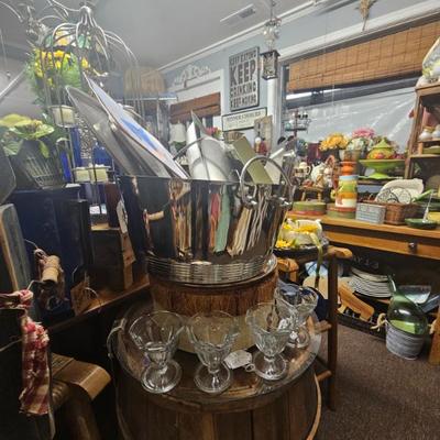 Sale Photo Thumbnail #949