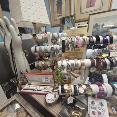 Sale Photo Thumbnail #974