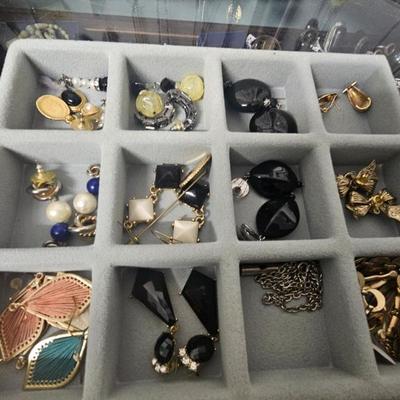 Sale Photo Thumbnail #1029