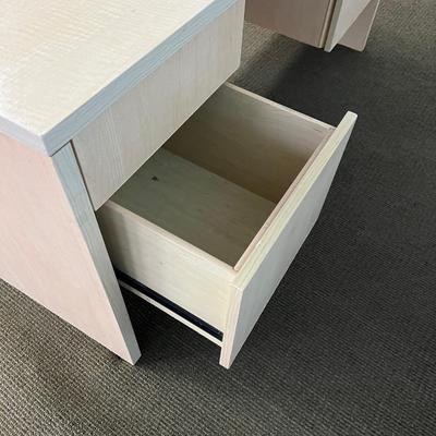 Sale Photo Thumbnail #370