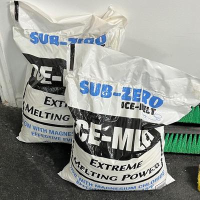 Sale Photo Thumbnail #419