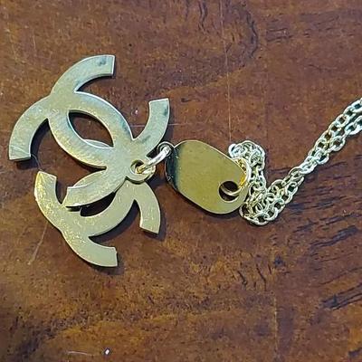 CC 18K GOLD PENDANT DIAMOND ZWAROVSKI NECKLACE