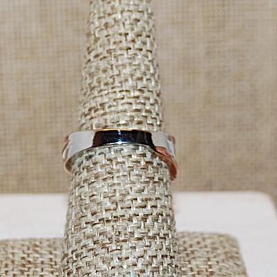 Size7½ Marked .925 Double Rows ROSE GOLD Ring & Stone Accents with Criss-Cross Silver Tone Band (4.2g)