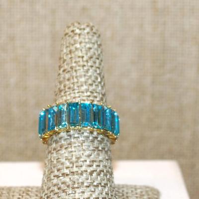 Size 7¼ Blue Rectangle Segments Infinity Style Ring with Solid Gold Tone Band (7.1g)