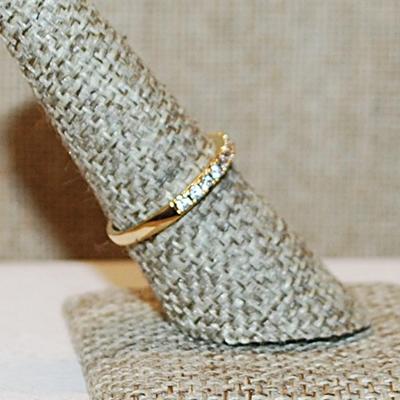Size 7½ Delicate Half Infinity Style Ring with Tiny Clear Stones on a Gold Tone Band (1.5g)