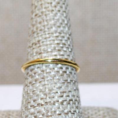 Size 10 Delicate CLEAR Rectangle Stone Ring with 2 Side Round Accent Stone on Gold Colored Band (0.9g)