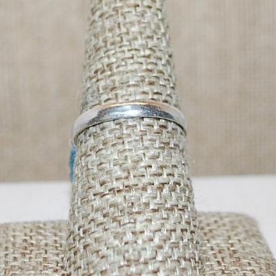 Size 8½ Marked .925 BLUE 4 Prong SOLAR QUARTZ DRUZY Gemstone Ring on a Silver-Plated Band (4.8g)