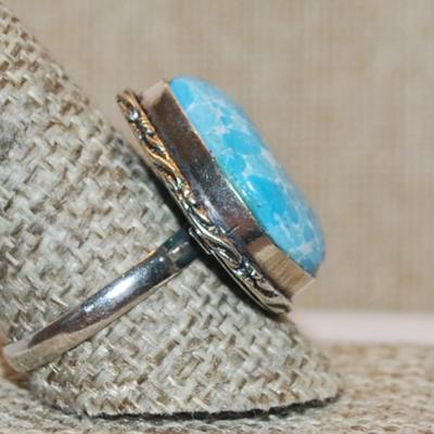 Size 10½ Marked .925 PEAR Shape Sky Blue & White AGATE Gemstone Ring with Silver-Plated Band (7.0g)