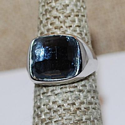 Size 5 Black Square Beveled Translucent Glass Stone RING with Silver Tone Solid Band (6.9g)