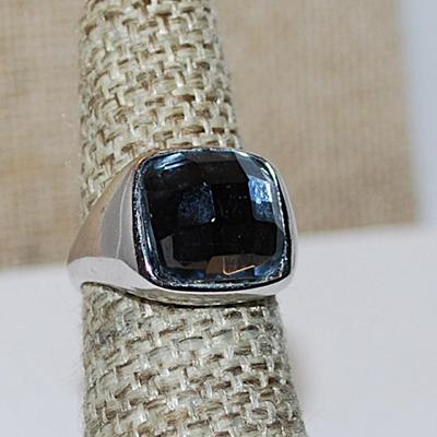 Size 5 Black Square Beveled Translucent Glass Stone RING with Silver Tone Solid Band (6.9g)