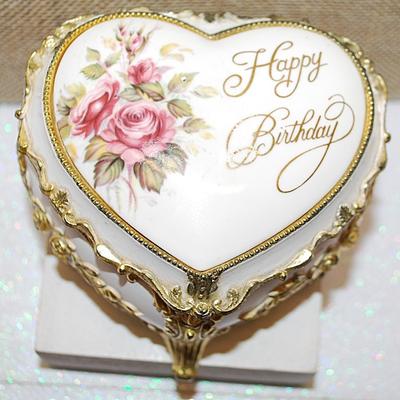 Heart Shape HINGED Trinket/Music Box Combo 3 ¾" L x 3½" W x 2¼" H -- Plays "HAPPY BIRTHDAY" -- "The San...