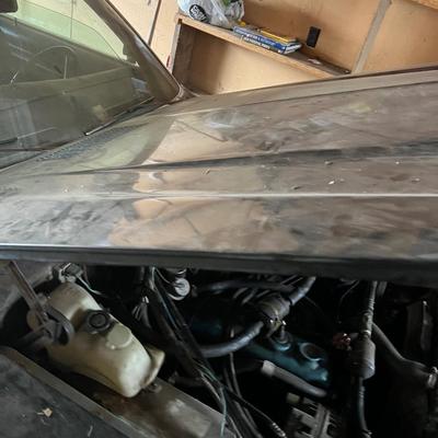 Sale Photo Thumbnail #32: Clear title, key is sheered off in the ignition, miles are in photo, we have no information about running condition. No battery, VIN # HH29C6B199531