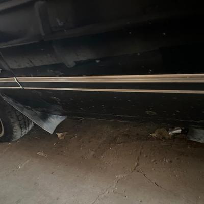 Sale Photo Thumbnail #17: Clear title, key is sheered off in the ignition, miles are in photo, we have no information about running condition. No battery, VIN # HH29C6B199531