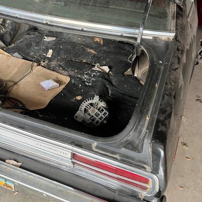 Sale Photo Thumbnail #28: Clear title, key is sheered off in the ignition, miles are in photo, we have no information about running condition. No battery, VIN # HH29C6B199531