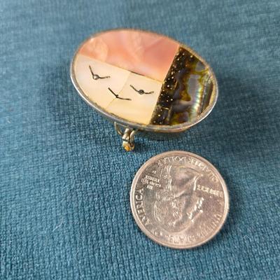 Sale Photo Thumbnail #508: This lot is for a Vintage Compact & Pill Box.   It is marked Elgin America. The design is Art Deco and the center is a large Mother of Pear square - very attractive.  Note that the compact does have a cracked mirror but otherwise in very good condition fo