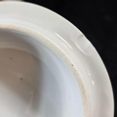 Sale Photo Thumbnail #521: This lot is for a Message Board and a Covered Mug for Spring Dreams. This is a small blackboard Message Board and a Spring motif Covered Coffee Mug.  The Chalkboard is made to fit the stand or it has a hanger if you wish to hang it. It is about 10-inches 