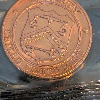 1987 Philadelphia & Denver U. S. Mint Set Uncirculated Coins