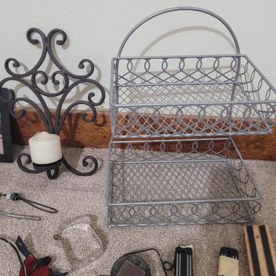 Sale Photo Thumbnail #589: Everything pictured, this is the deal of the sale, it could be yours.