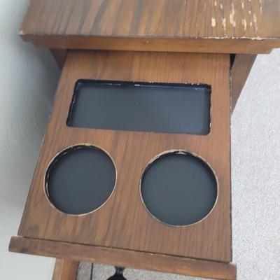 Sale Photo Thumbnail #596: Could use a sand and refinish on top, plugs are untested