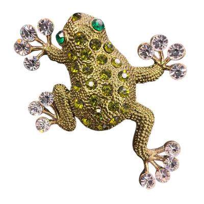 Sale Photo Thumbnail #503: Vintage Monet Gold Tone Green Rhinestone Crawling Frog Brooch