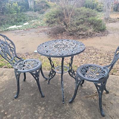 Metal bistro set