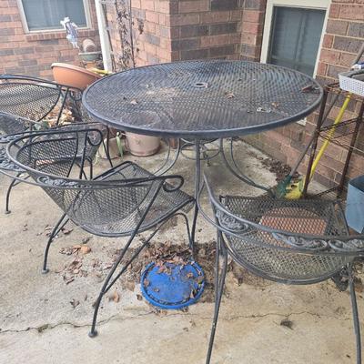 Patio table