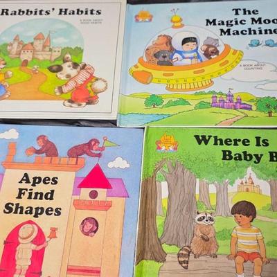 Resellers/Collector Set - Vintage 1988 Magic Castle Readers Collection — 24 Hardcover Children’s Books by Jane Belk Moncure — Child’s...