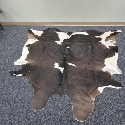 Sale Photo Thumbnail #412: Stamped Pro forma C31020720
Size is 75" x 87"
Very good condition